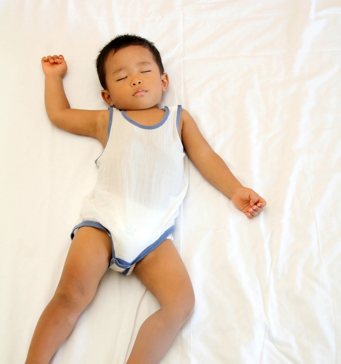 enfant dort bien après accompagnement